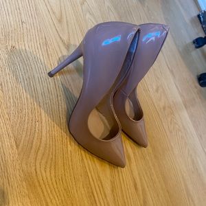 Steve Madden pumps